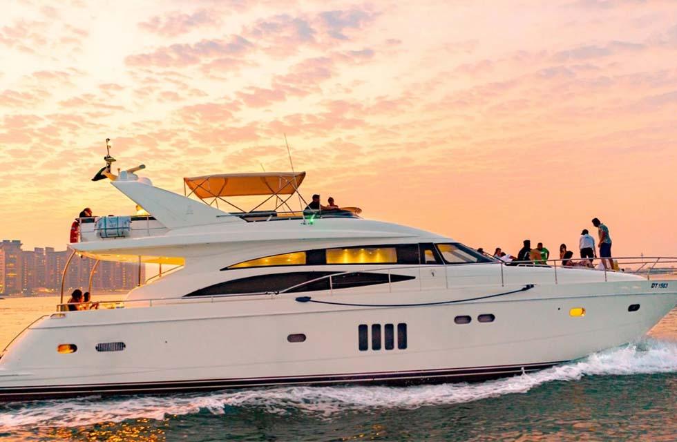 80ft Skyrah Luxury Yacht